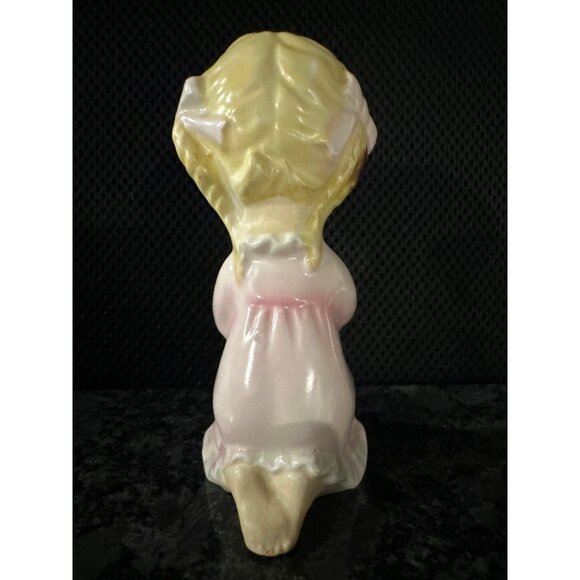Vintage Lefton Ceramic Praying Girl Figurine In Pink Dress & Bow - Picture 3 of 8